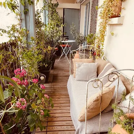 Boheme Chez Rachel Pau