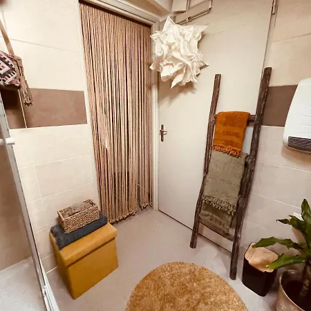 Boheme Chez Rachel Bed & Breakfast Pau